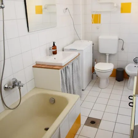 Apartament Hi!5 Spacious Palotanegyed *